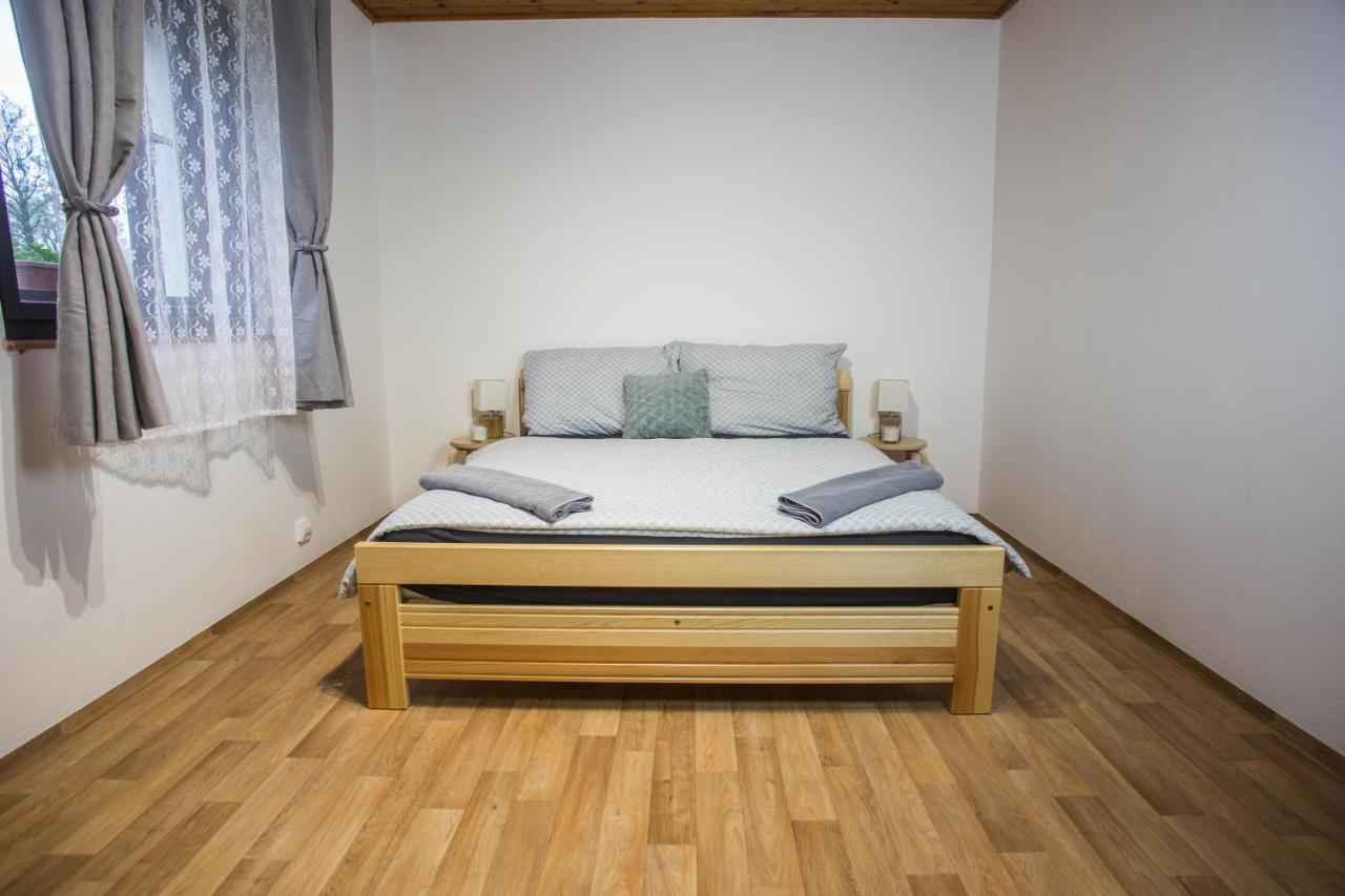 Apartmány Ve Mlejně Čachrov Kültér fotó