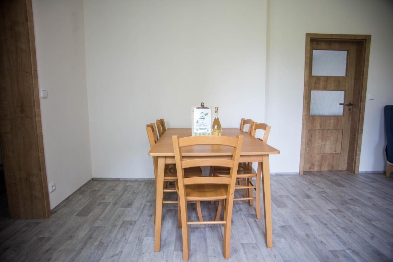 Apartmány Ve Mlejně Čachrov Kültér fotó